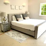 Villa Magellan House