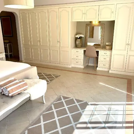 Magellan House 维拉摩拉