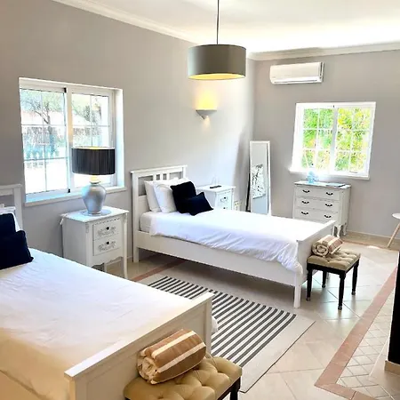 Villa Magellan House *