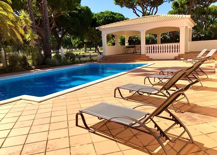 Villa Magellan House