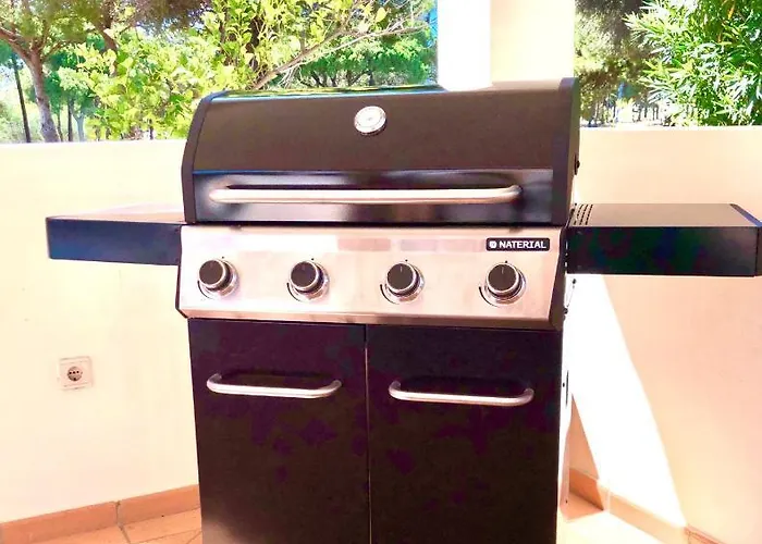 Villa Magellan House *