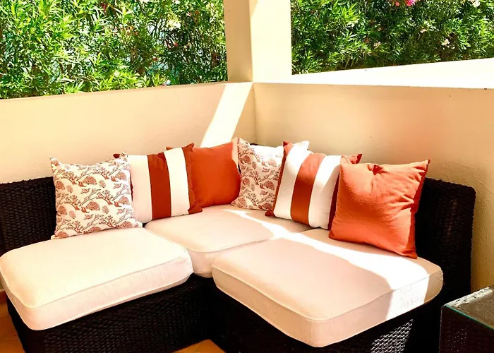 Magellan House Villa