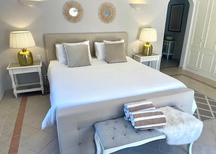 Villa Magellan House