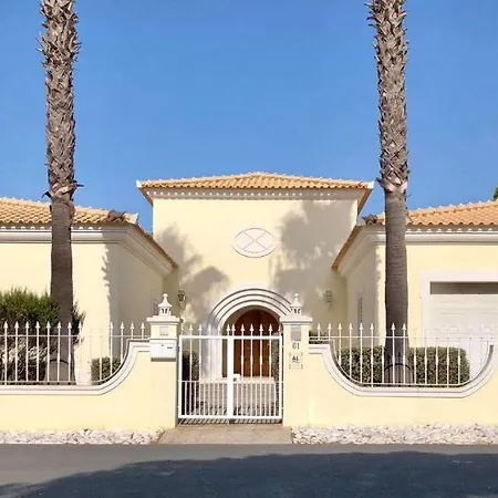 Villa Magellan House