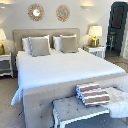 Villa Magellan House